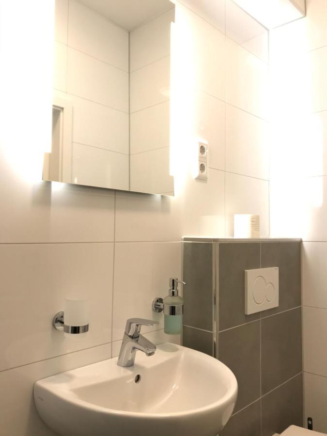 Holiday Apartment Essen Esterno foto