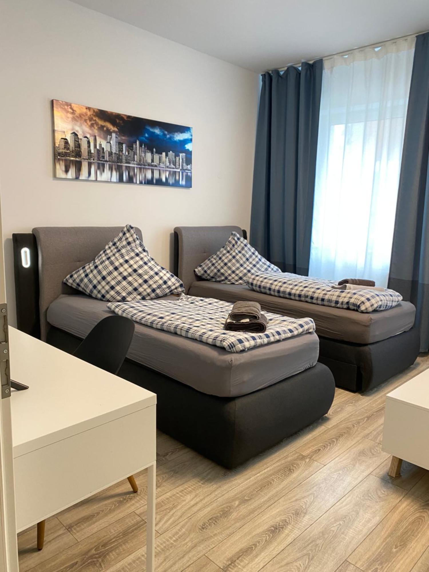 Holiday Apartment Essen Esterno foto